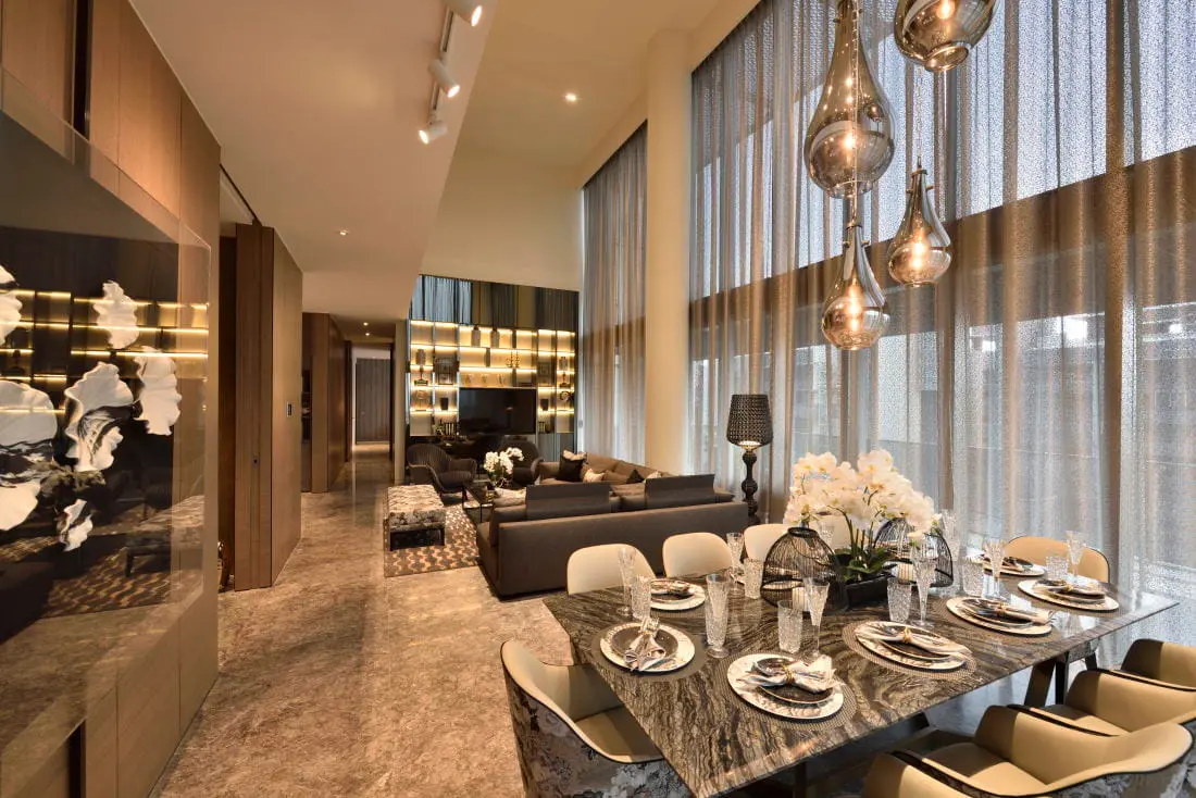 Living and dining room with suspended glass pendants